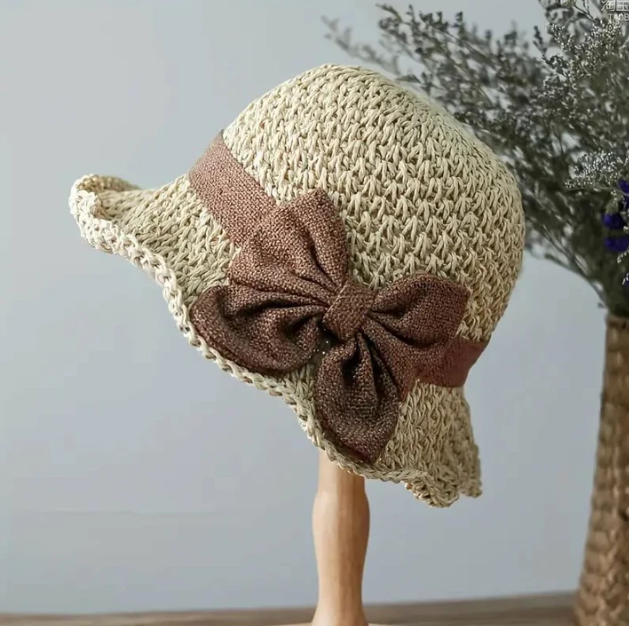 Sombrero de paja con lazo letro